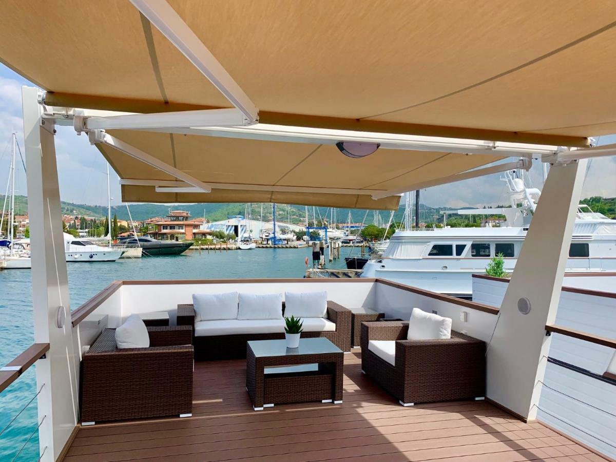 Floating Sea House Aurora Villa Portorož Exteriör bild