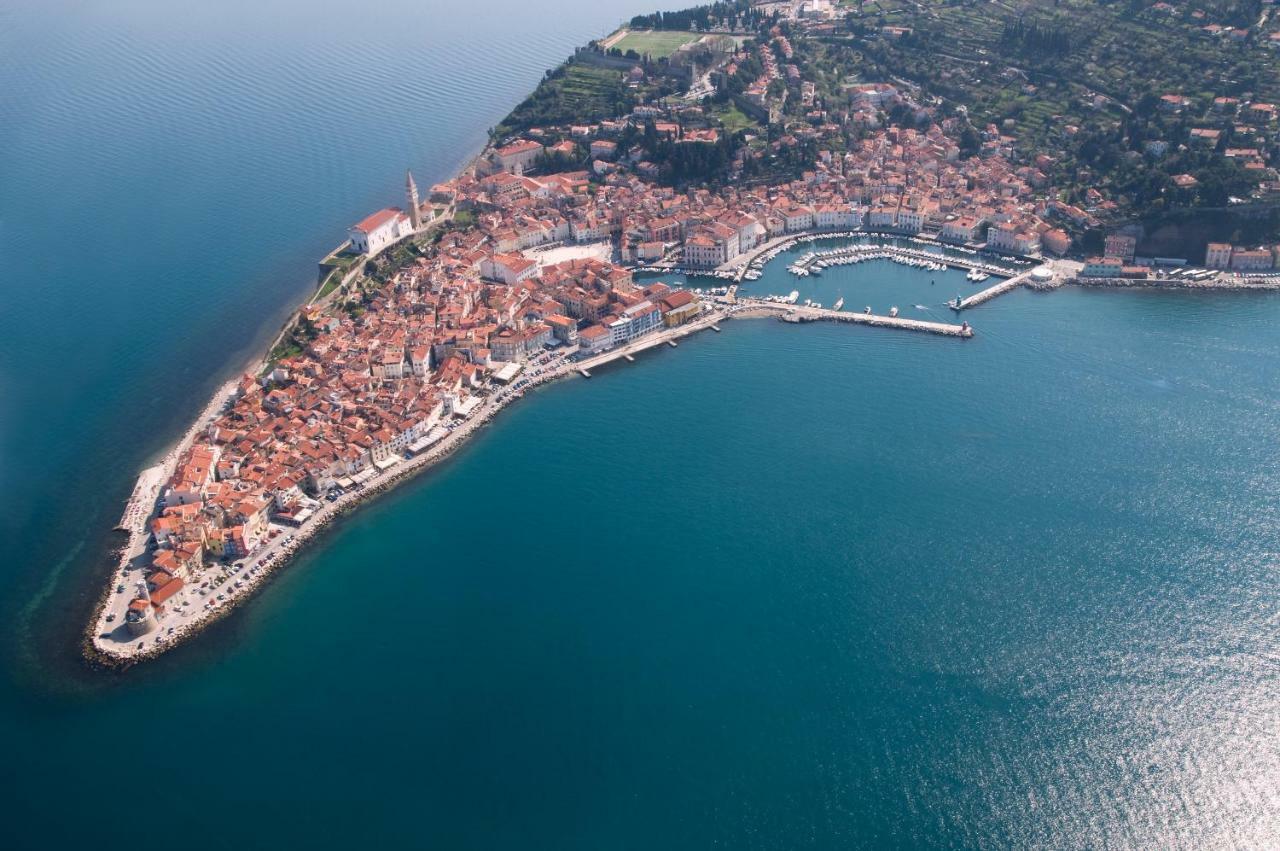 Floating Sea House Aurora Villa Portorož Exteriör bild