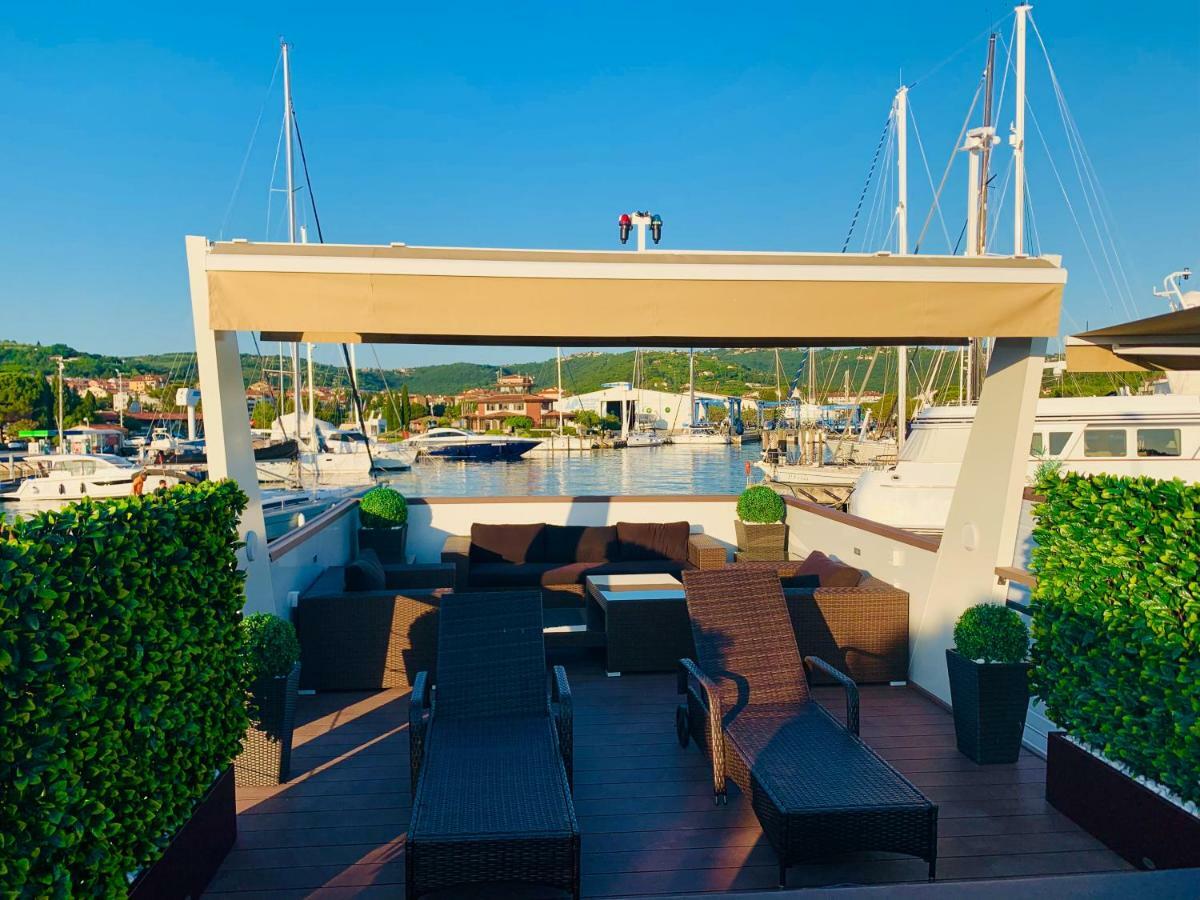 Floating Sea House Aurora Villa Portorož Exteriör bild